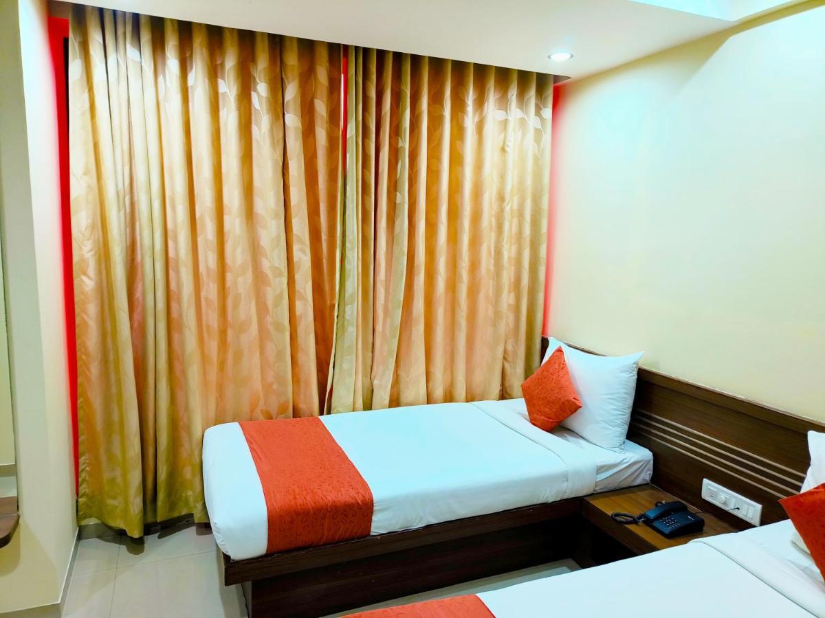 Hotel Sai Srushti By Neem Square Shirdi Exterior foto