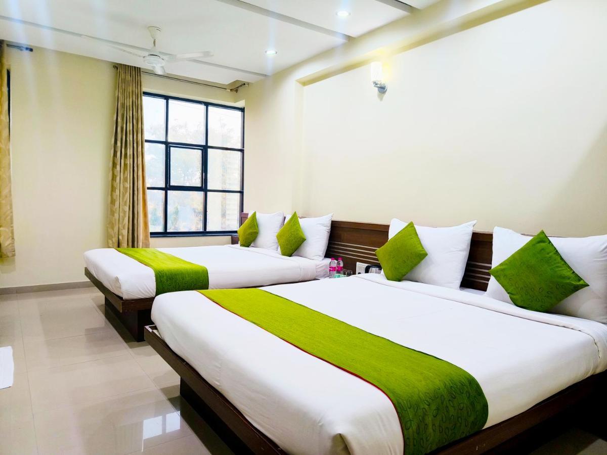Hotel Sai Srushti By Neem Square Shirdi Exterior foto